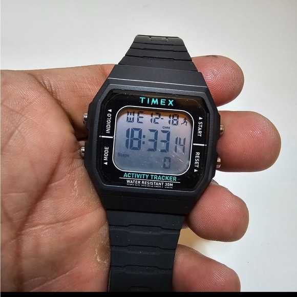 Timex TW5M55600 Step/Activity Tracker Indiglo Chronograph Black Resin Strap Work - Picture 1 of 7
